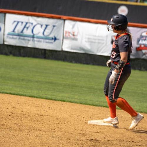 ECU Softball 4/25 Photo