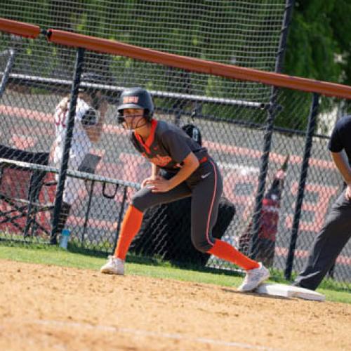 ECU Softball 4/25 Photo