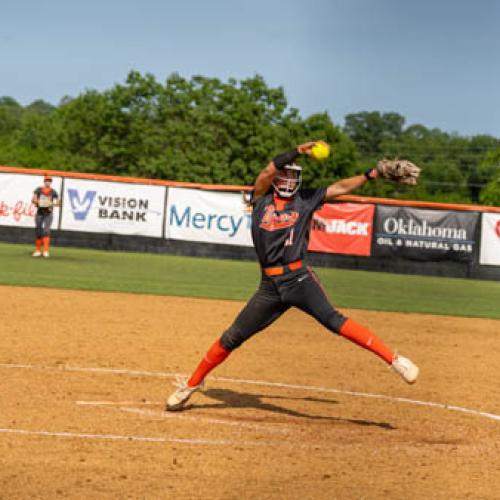 ECU Softball 4/25 Photo