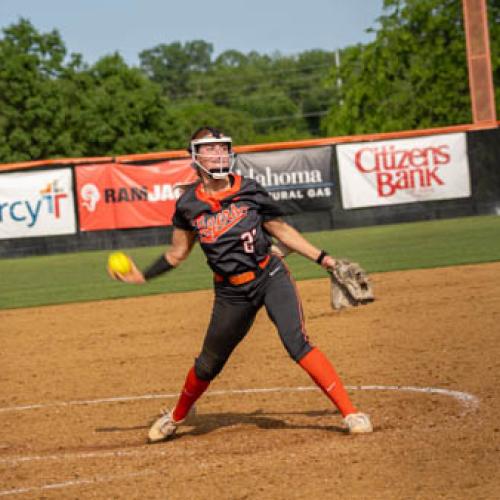 ECU Softball 4/25 Photo