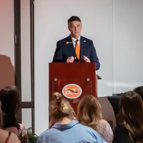 Greek Awards 4.4.25 Photo