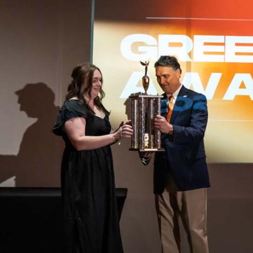 Greek Awards 4.4.25 Photo