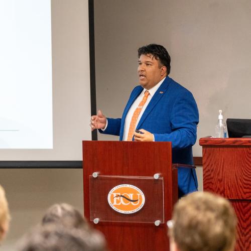 Spring 2025 Honors Showcase