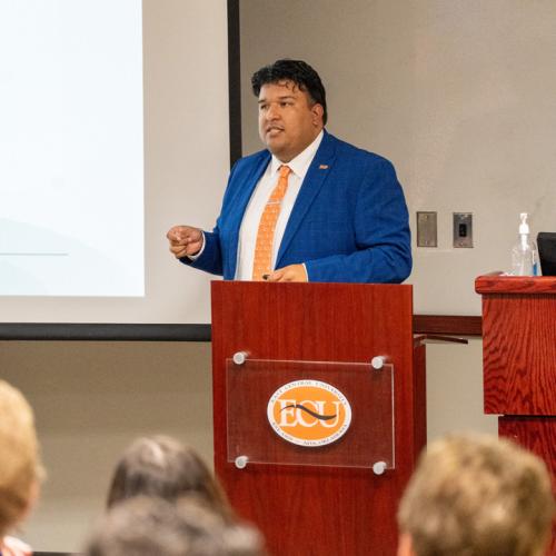 Spring 2025 Honors Showcase